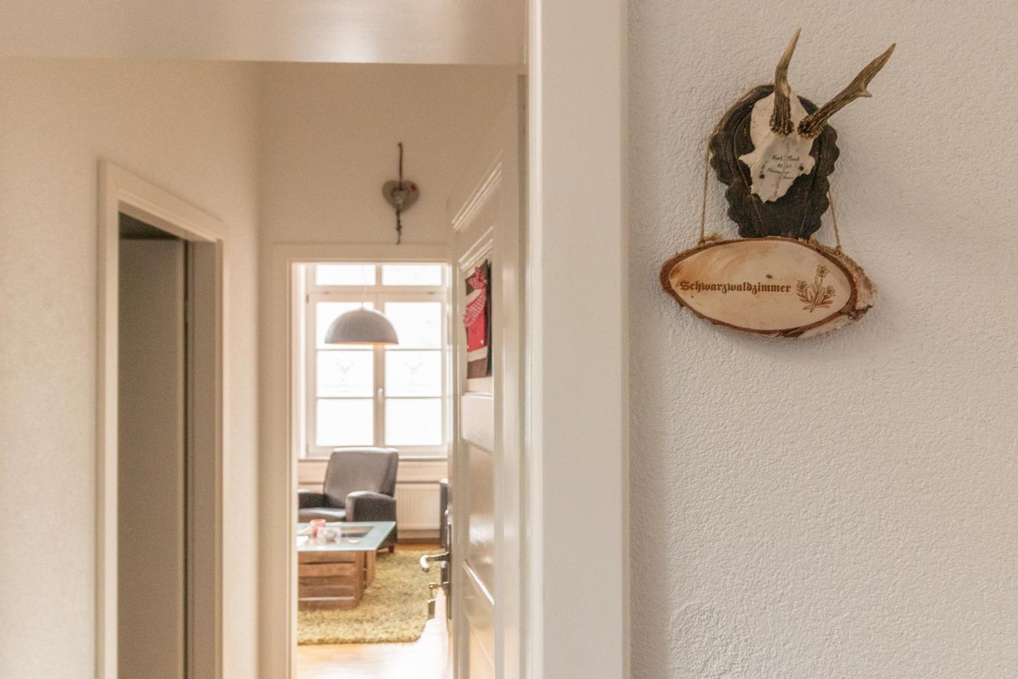 Schwarzwaldzimmer & Schwarzwald Design Apartment Rottweil Buitenkant foto